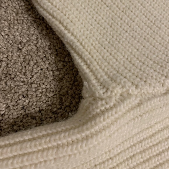 H&M Pearl Sweater - Picture 7 of 10